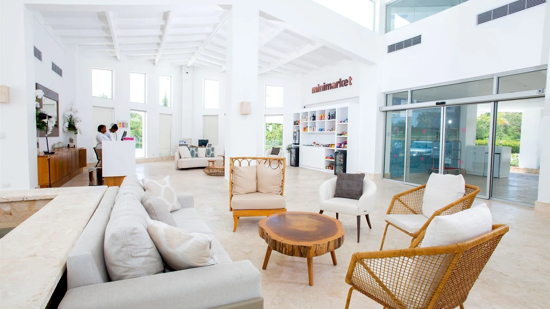 Coral House Suites Пунта-Кана Отель